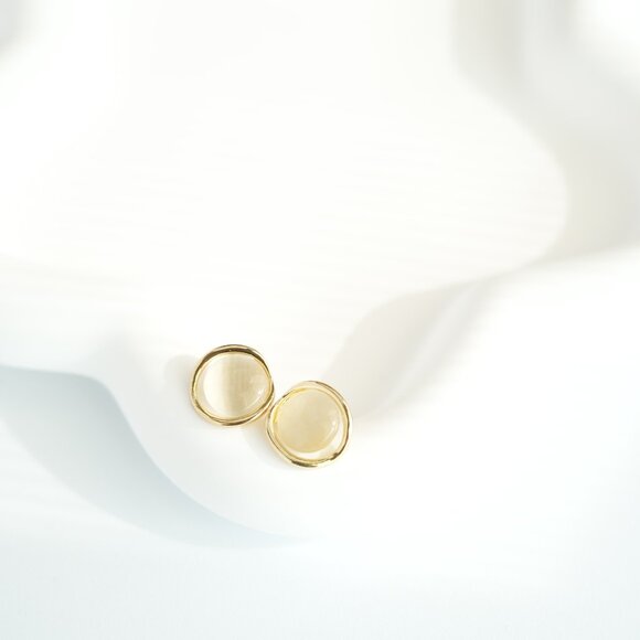 Jewelry - Round Opal Studs